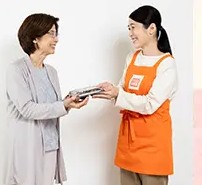 まごころスタッフとの心温まる対話、日々の安心感、地域社会との繋がり